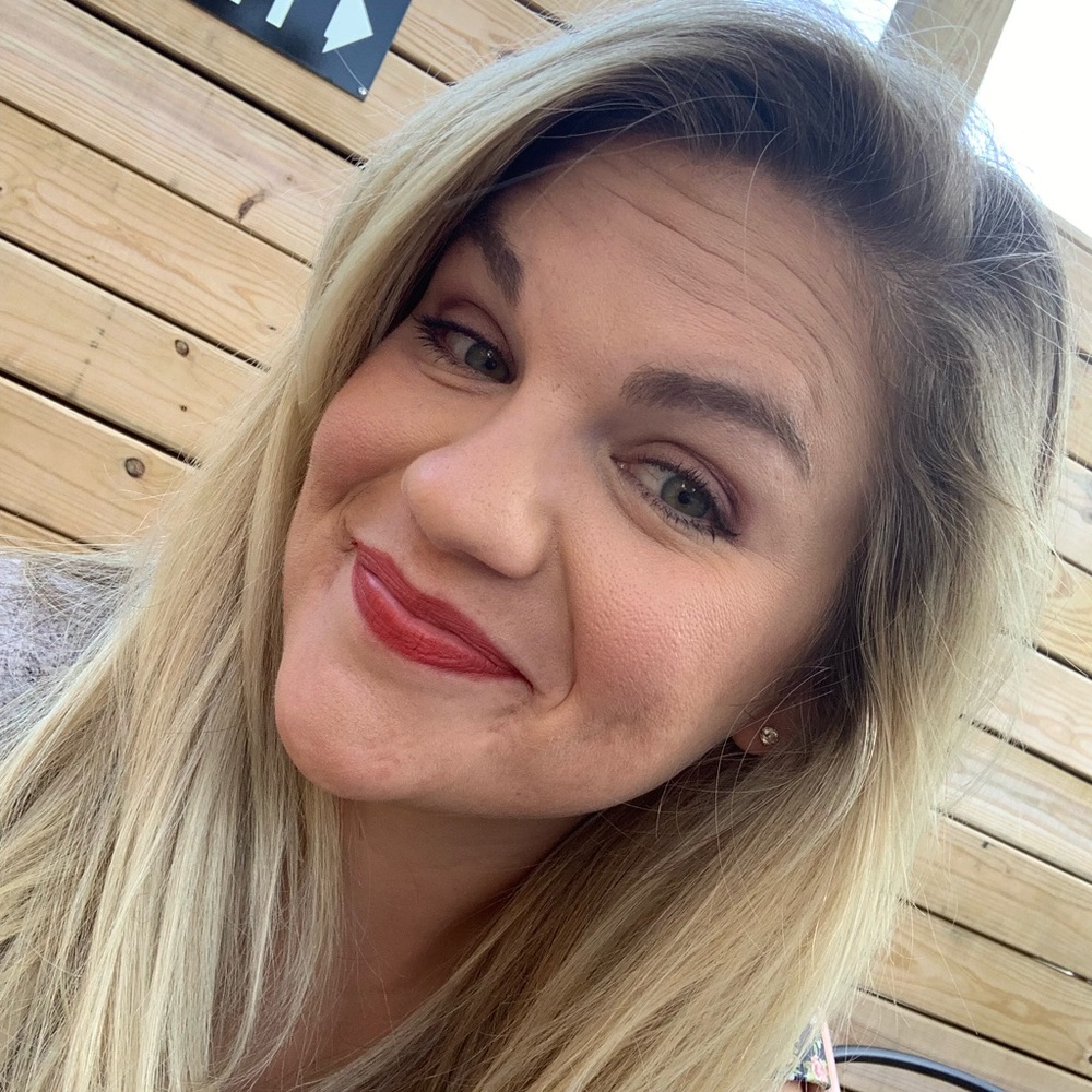 Meet your Posher, Sarah